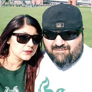 Meet your Posher, Carlos